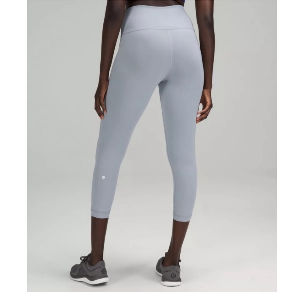 Lululemon Wunder Train High-Rise Crop 21” Size 4 Chambray